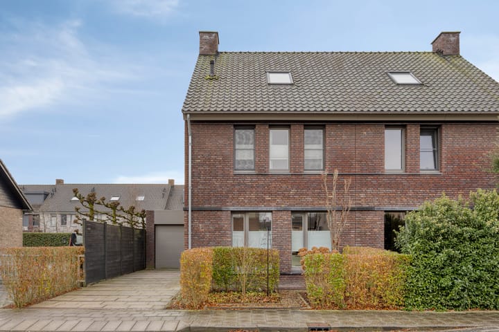 Foto 40 van Klumperstraat 1-B