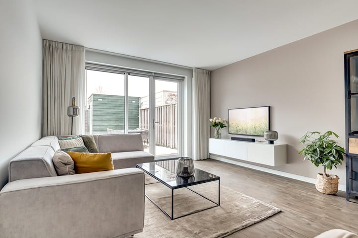 Foto 13 van Bomschuitstraat 2