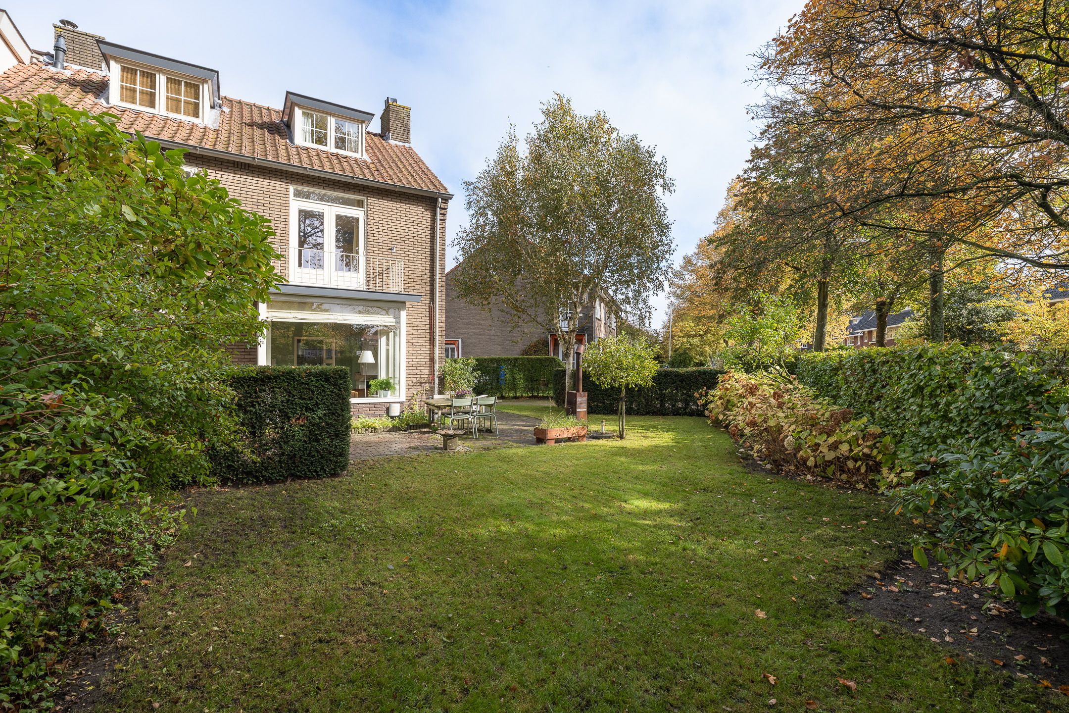 Photo 3 of van der Helstlaan 87