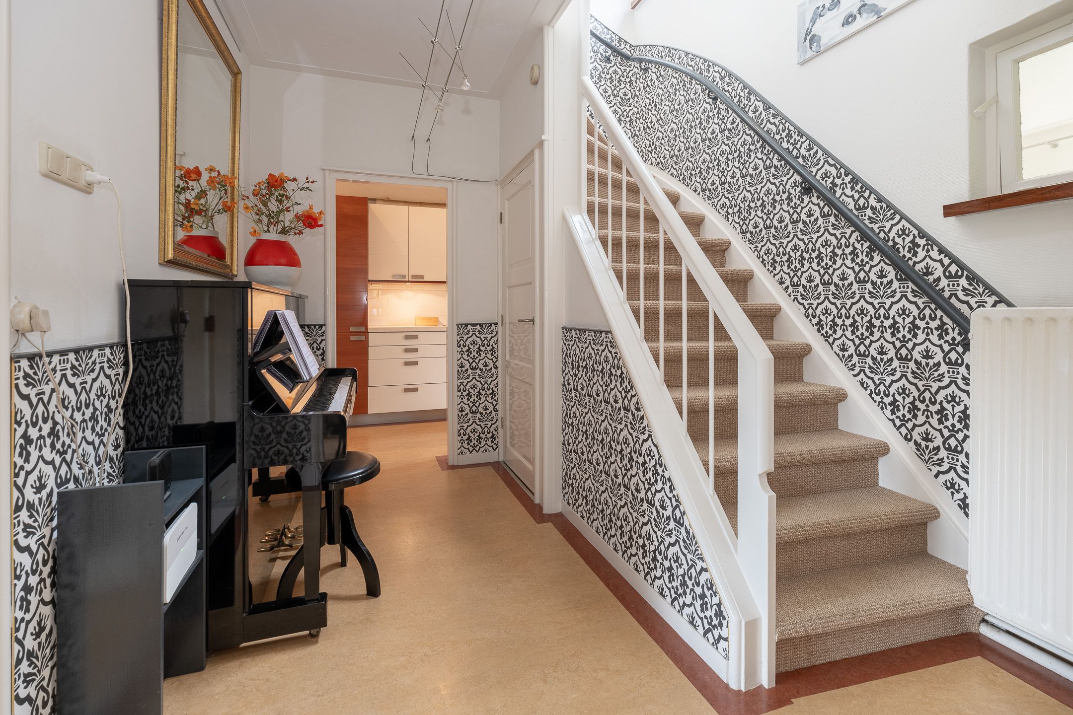 Photo 18 of van der Helstlaan 87