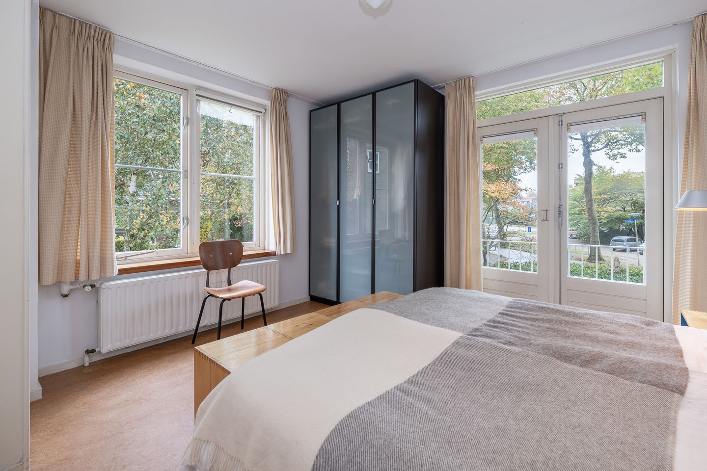 Photo 19 of van der Helstlaan 87