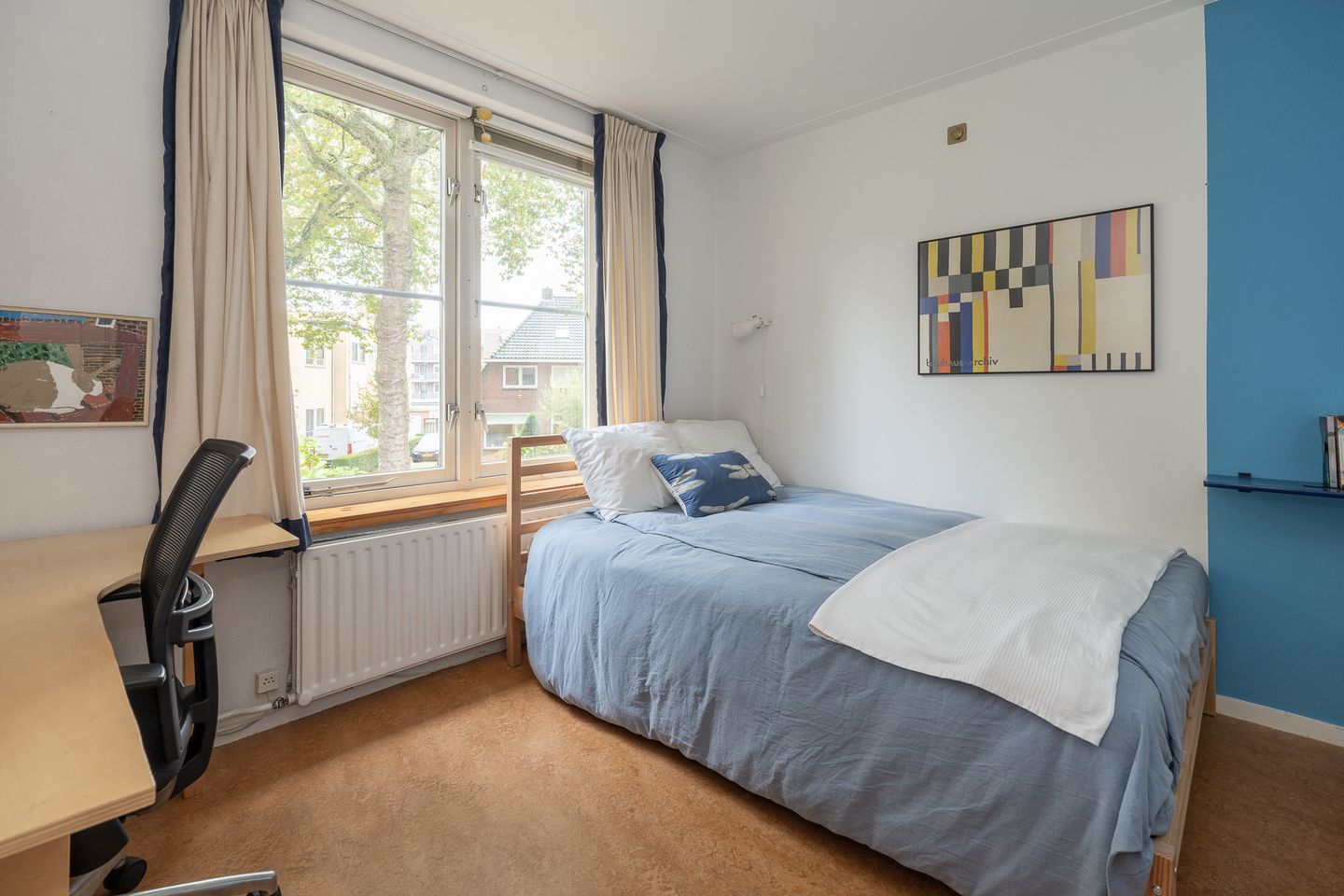 Photo 25 of van der Helstlaan 87