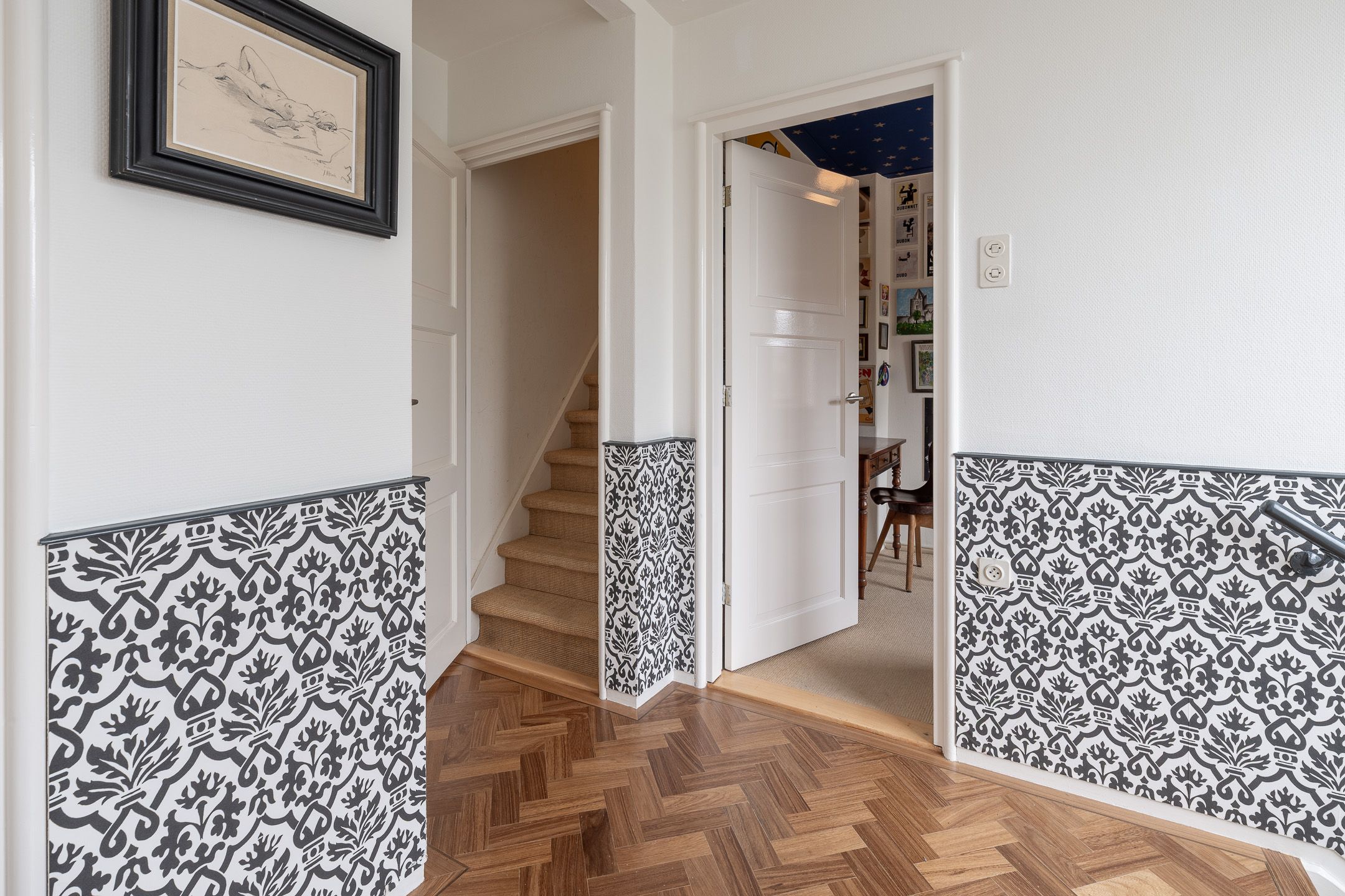 Photo 30 of van der Helstlaan 87