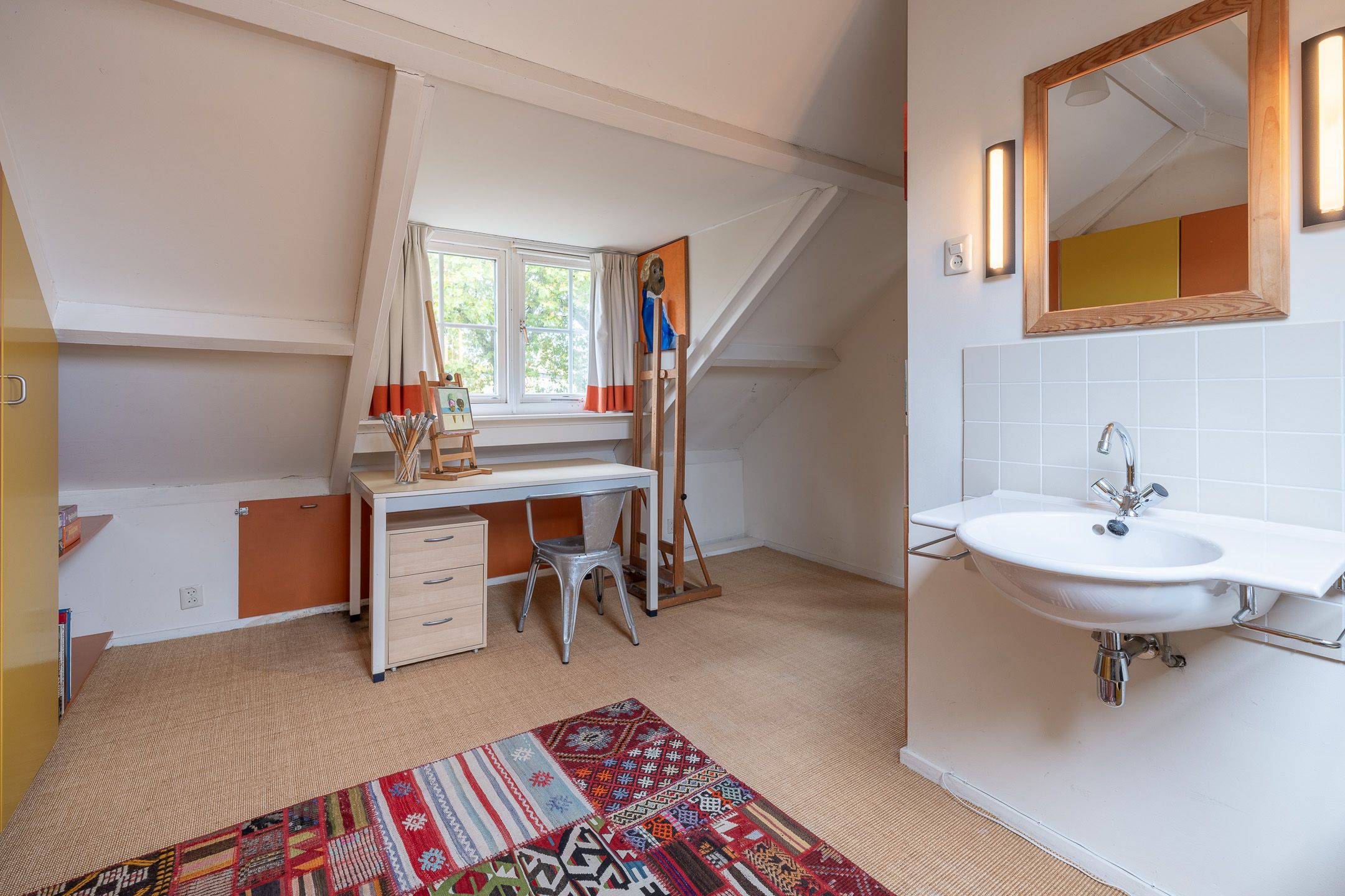 Photo 36 of van der Helstlaan 87