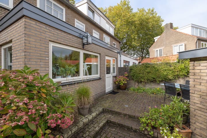 Foto 40 van van der Helstlaan 87