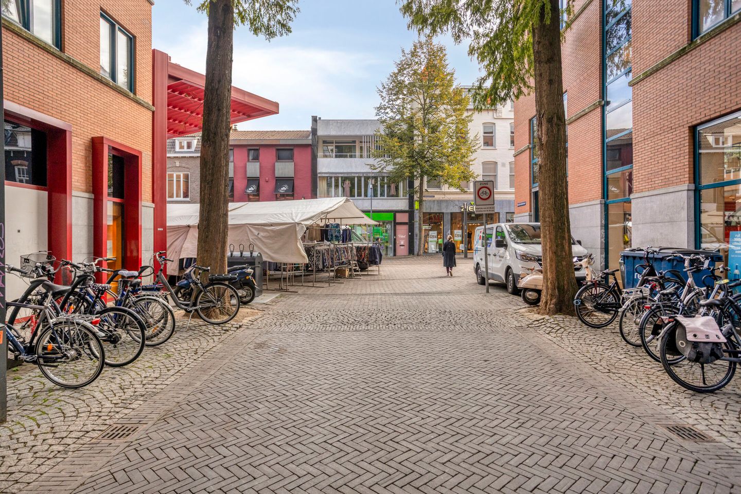 Foto 34 van Van der Maesenstraat 6