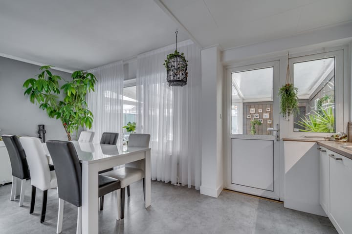 Foto 7 van de Genestetstraat 21