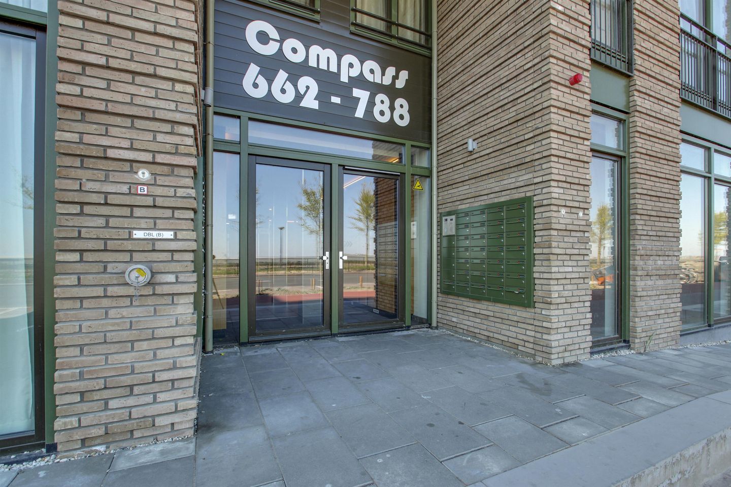 Photo 5 of Bert Haanstrakade 692