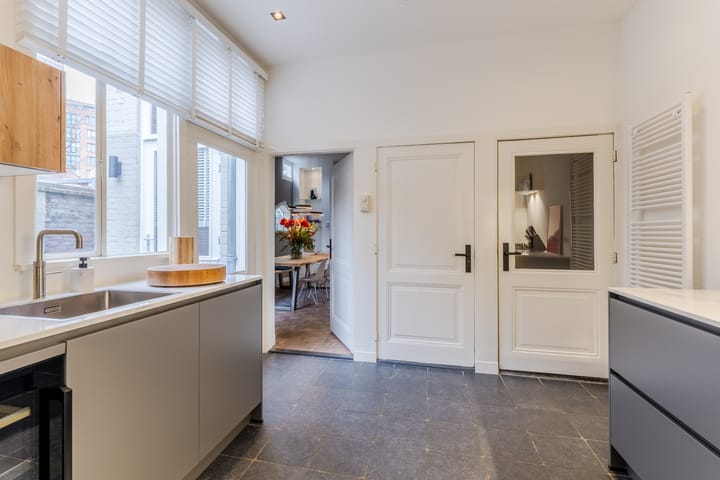 Foto 14 van Houtstraat 2