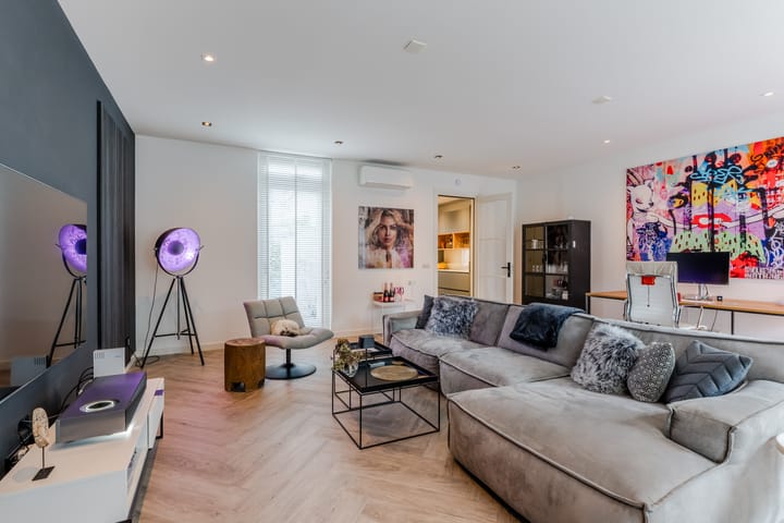 Foto 21 van Houtstraat 2