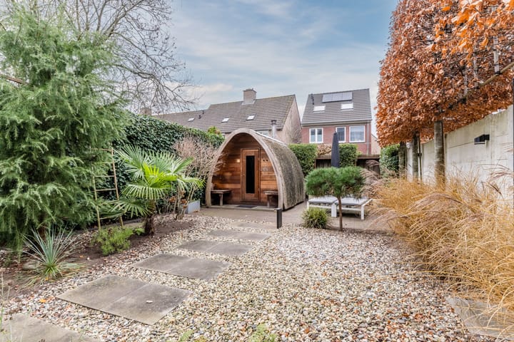 Foto 34 van Houtstraat 2