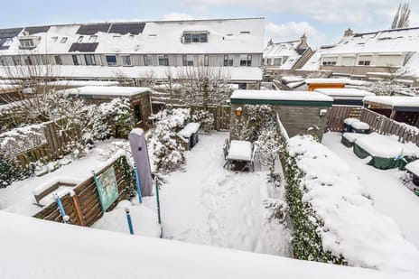 Refter 35 tertiary image