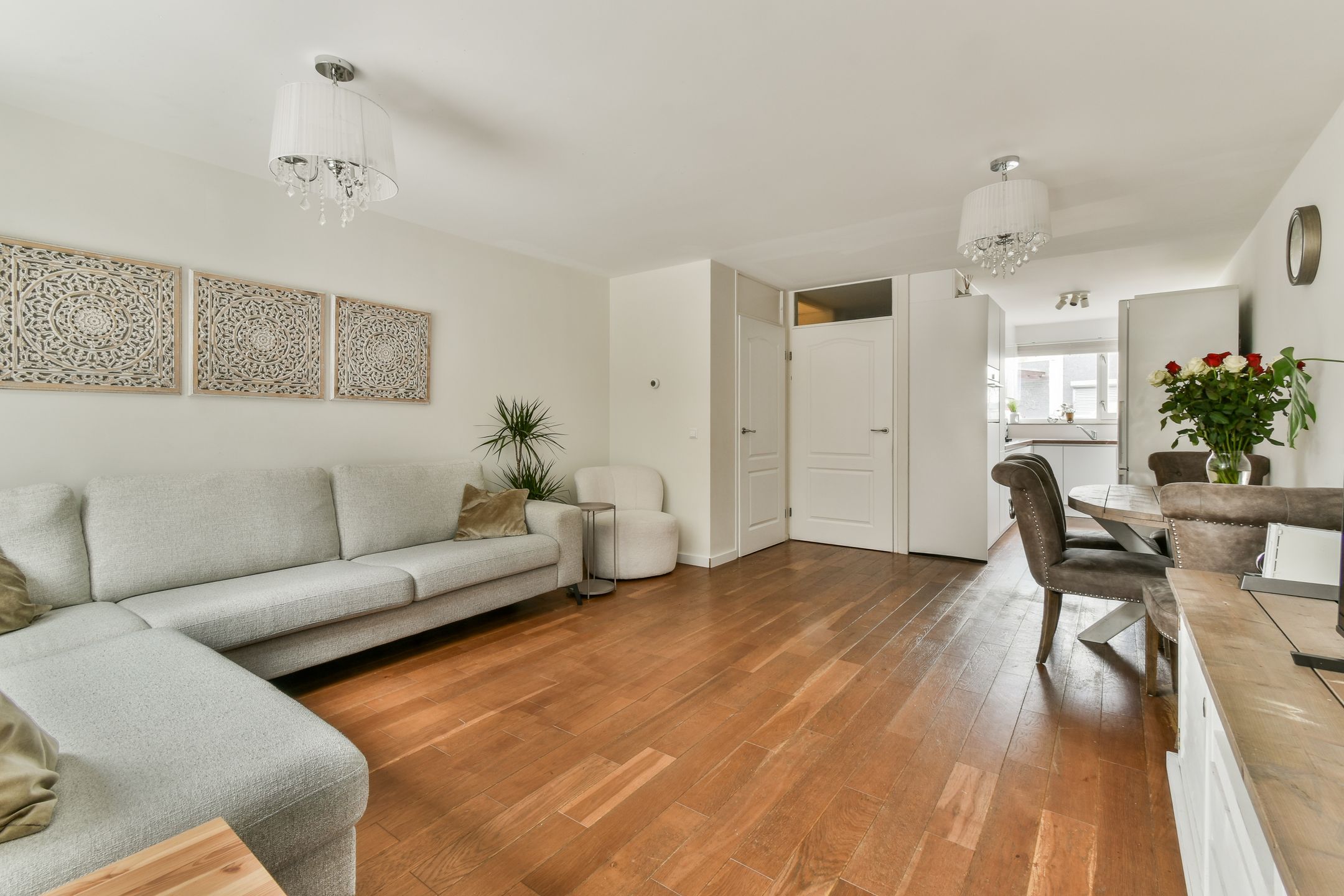 Foto 12 van Knokkestraat 1