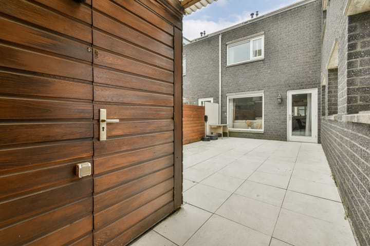 Foto 14 van Knokkestraat 1