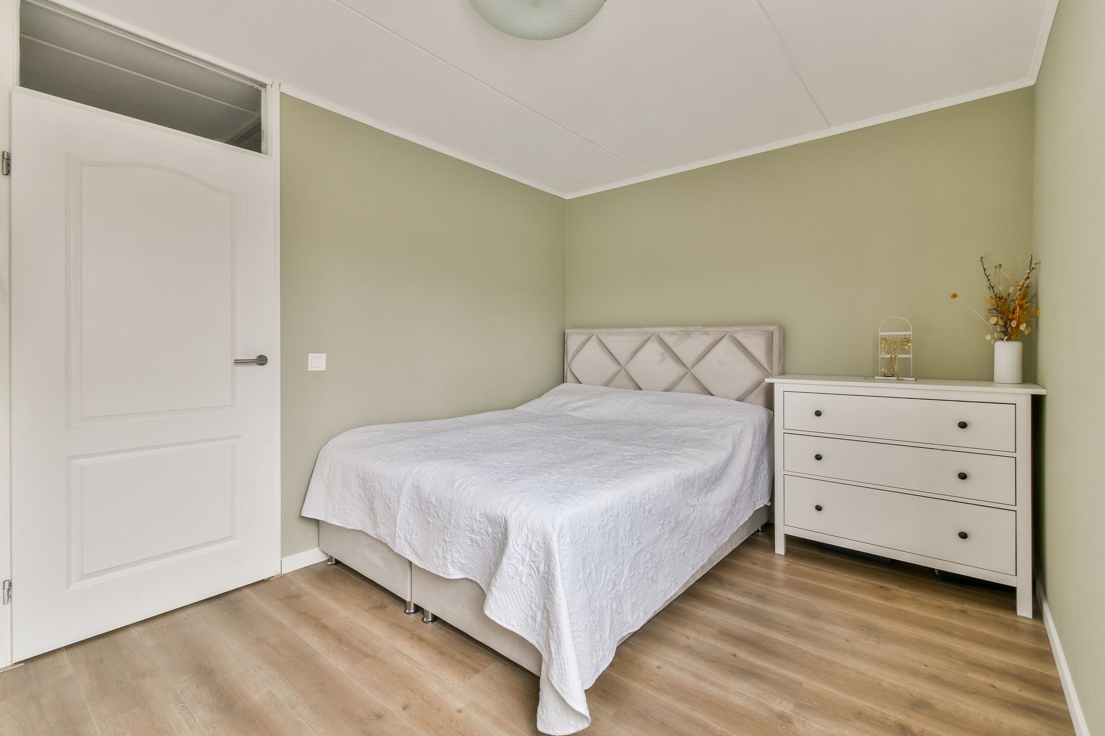 Foto 6 van Knokkestraat 1