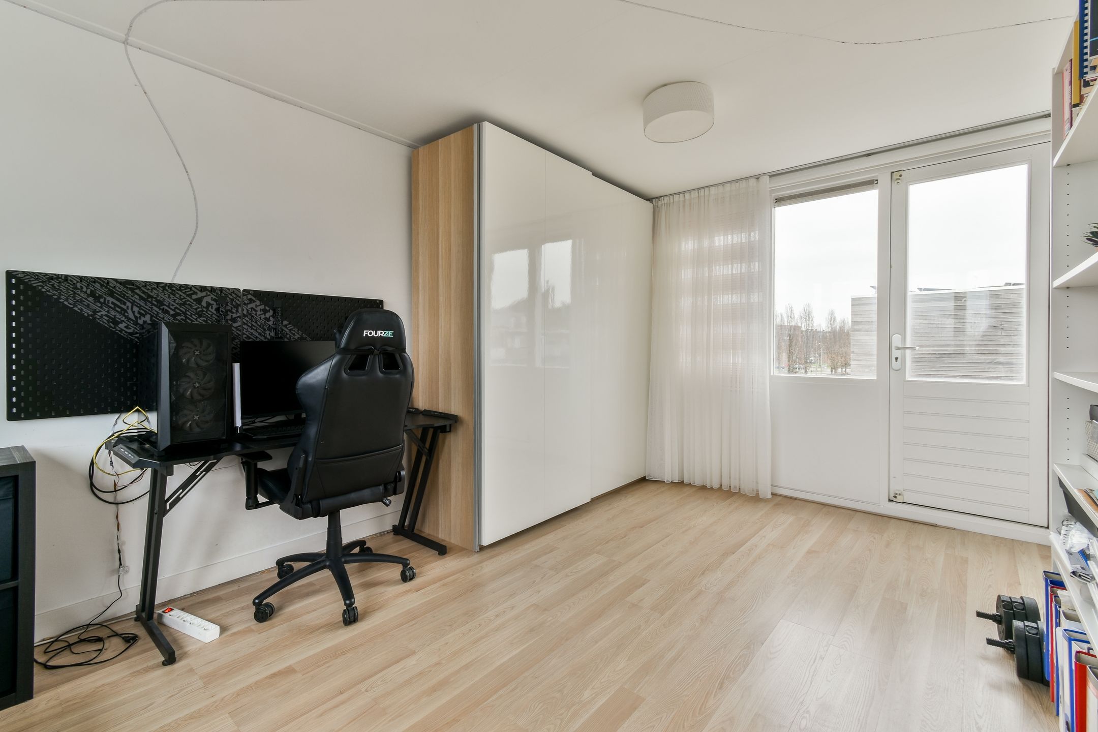 Foto 24 van Knokkestraat 1