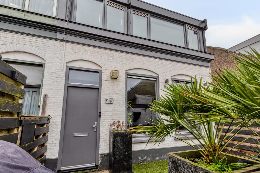 Huis te koop: Schoolstraat 27-K006 3151 AX Hoek van Holland | Funda