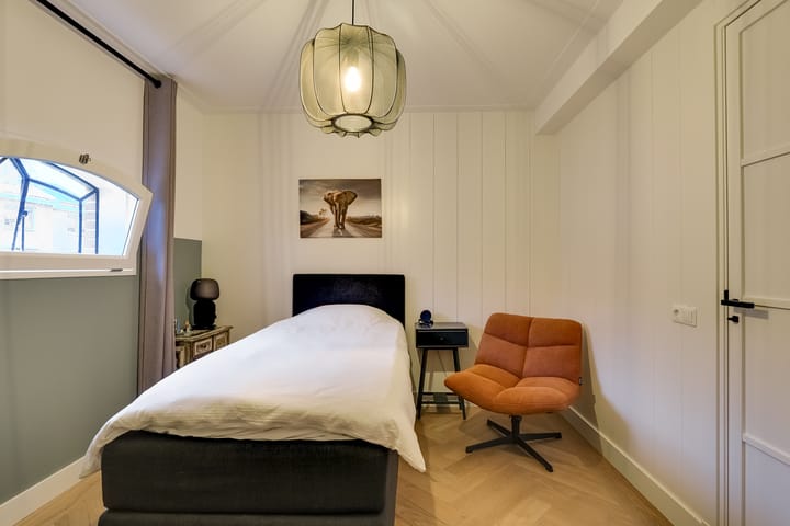 Foto 50 van Uiverstraat 22