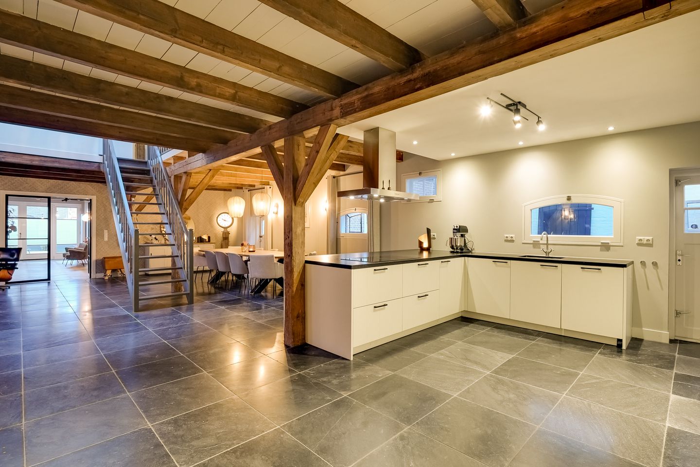 Foto 70 van Uiverstraat 22