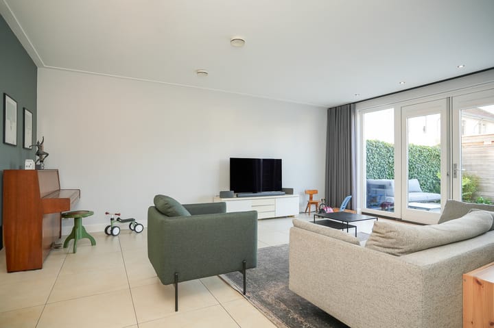 Foto 9 van Hageheldstraat 19