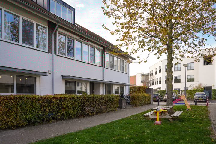 Foto 34 van Hageheldstraat 19