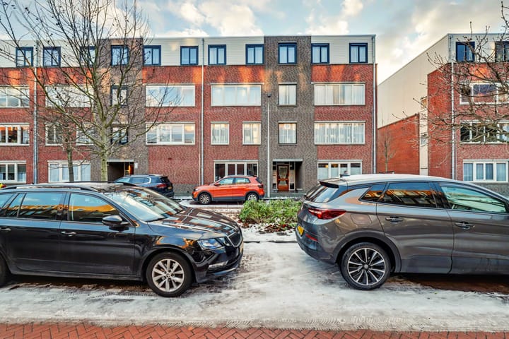 Foto 22 van Gerrit van der Veenlaan 140