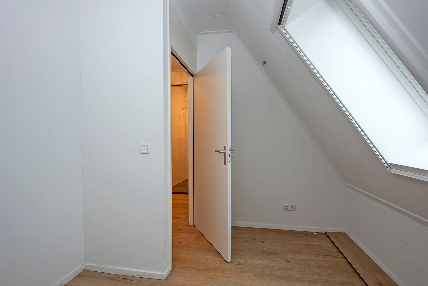 Foto 14 van Weerselosestraat 304