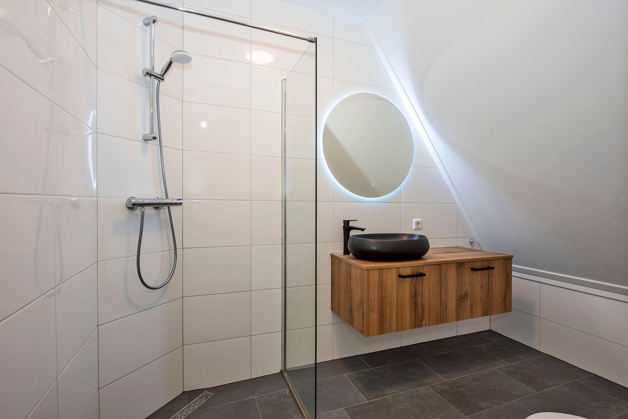 Foto 15 van Weerselosestraat 304