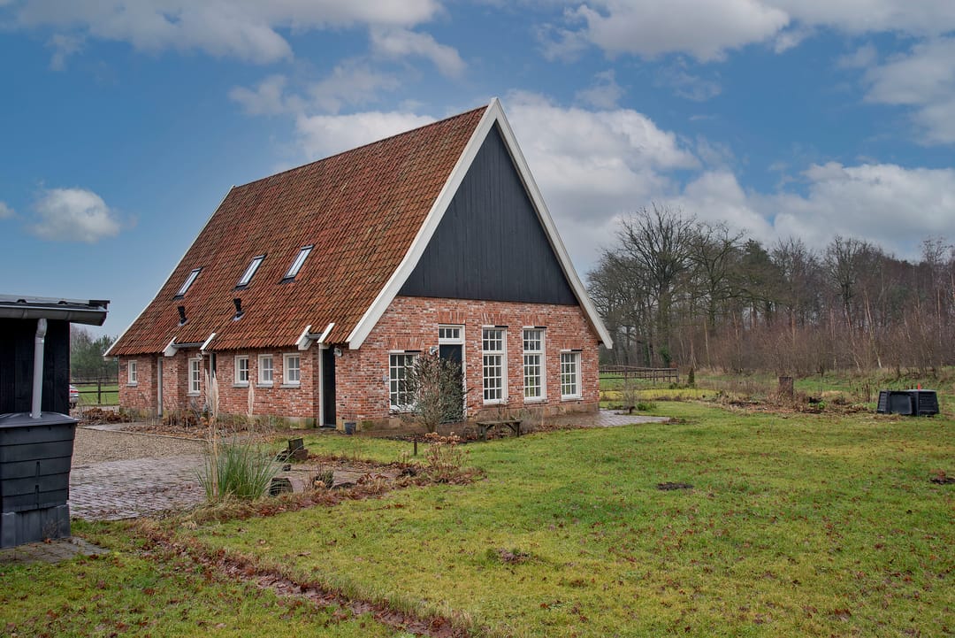 Foto 23 van Weerselosestraat 304