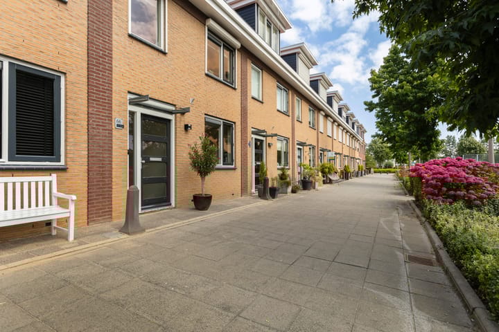 Foto 4 van Agnes Bartoutslaan 66