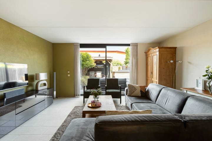 Foto 10 van Agnes Bartoutslaan 66