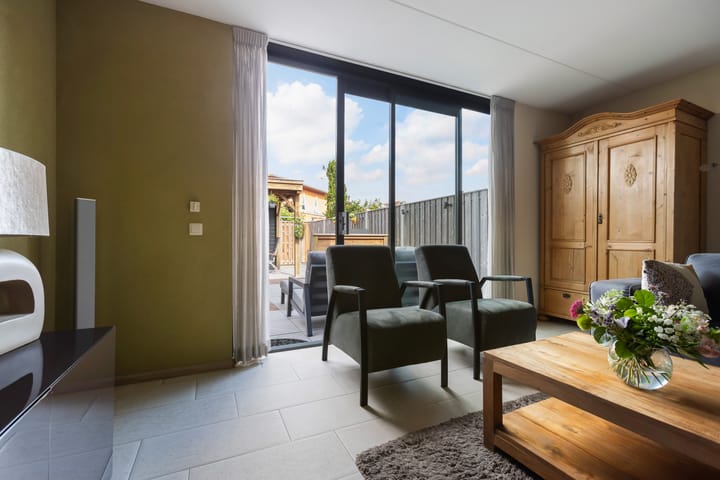 Foto 9 van Agnes Bartoutslaan 66