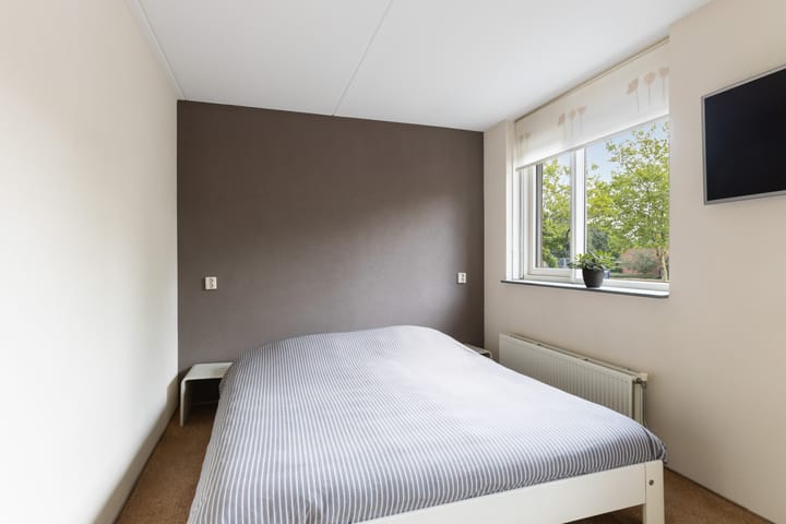 Foto 27 van Agnes Bartoutslaan 66