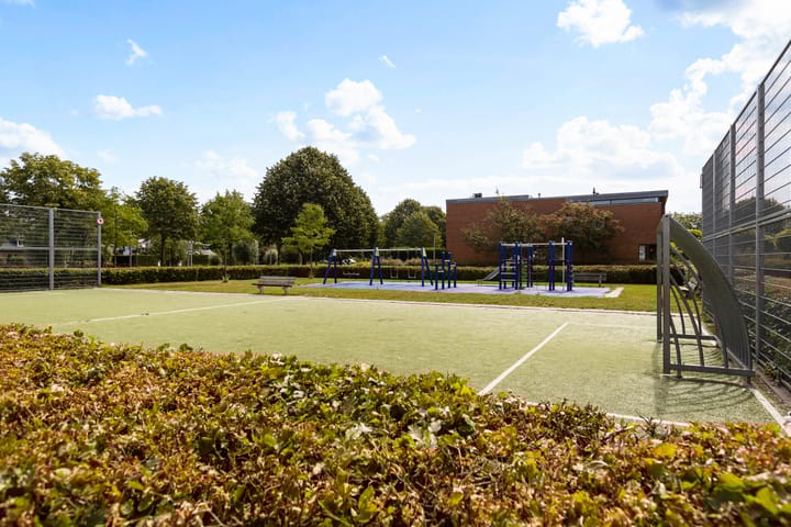 Foto 47 van Agnes Bartoutslaan 66