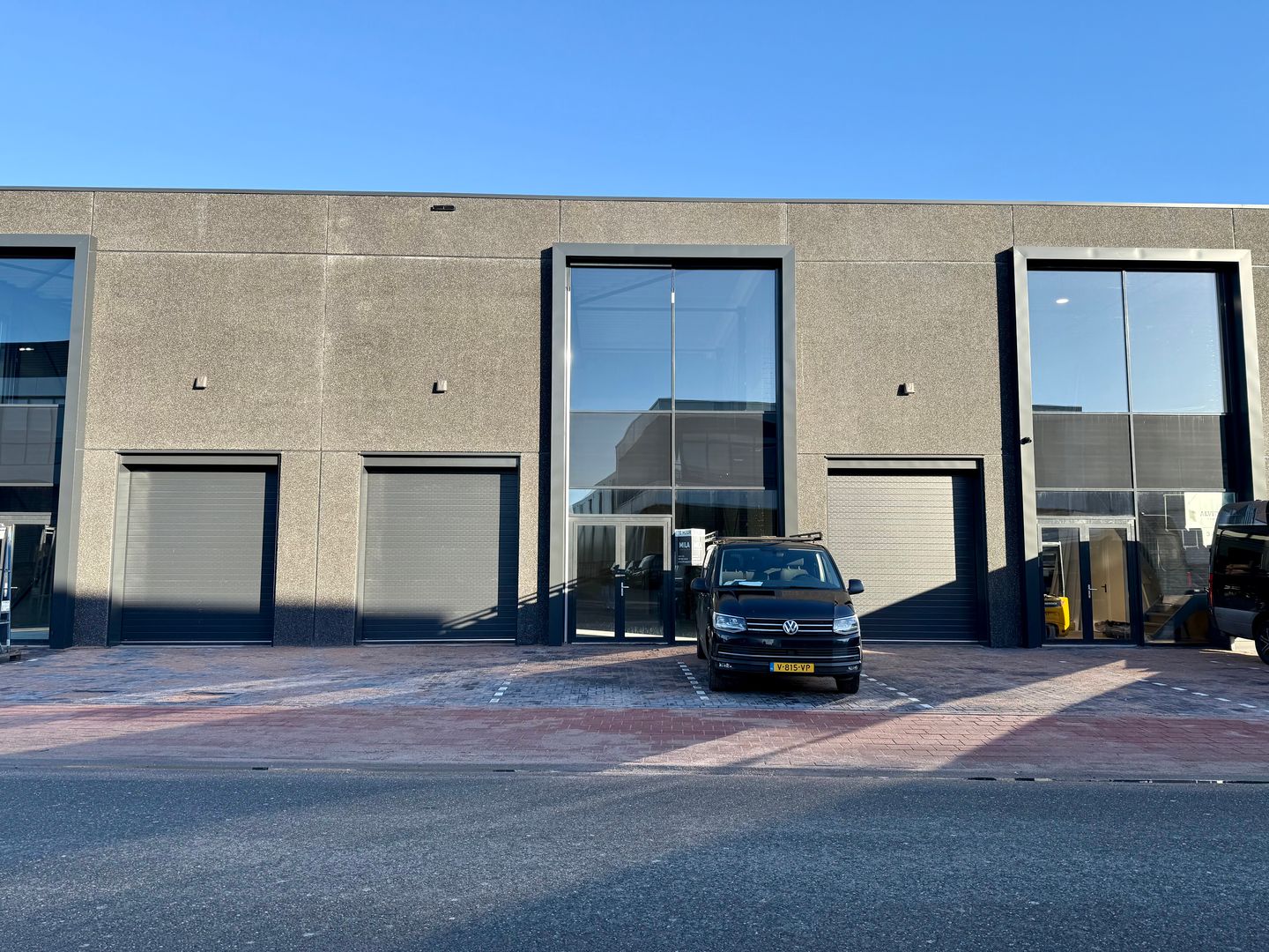 View photo 2 of Smitspol 3-b