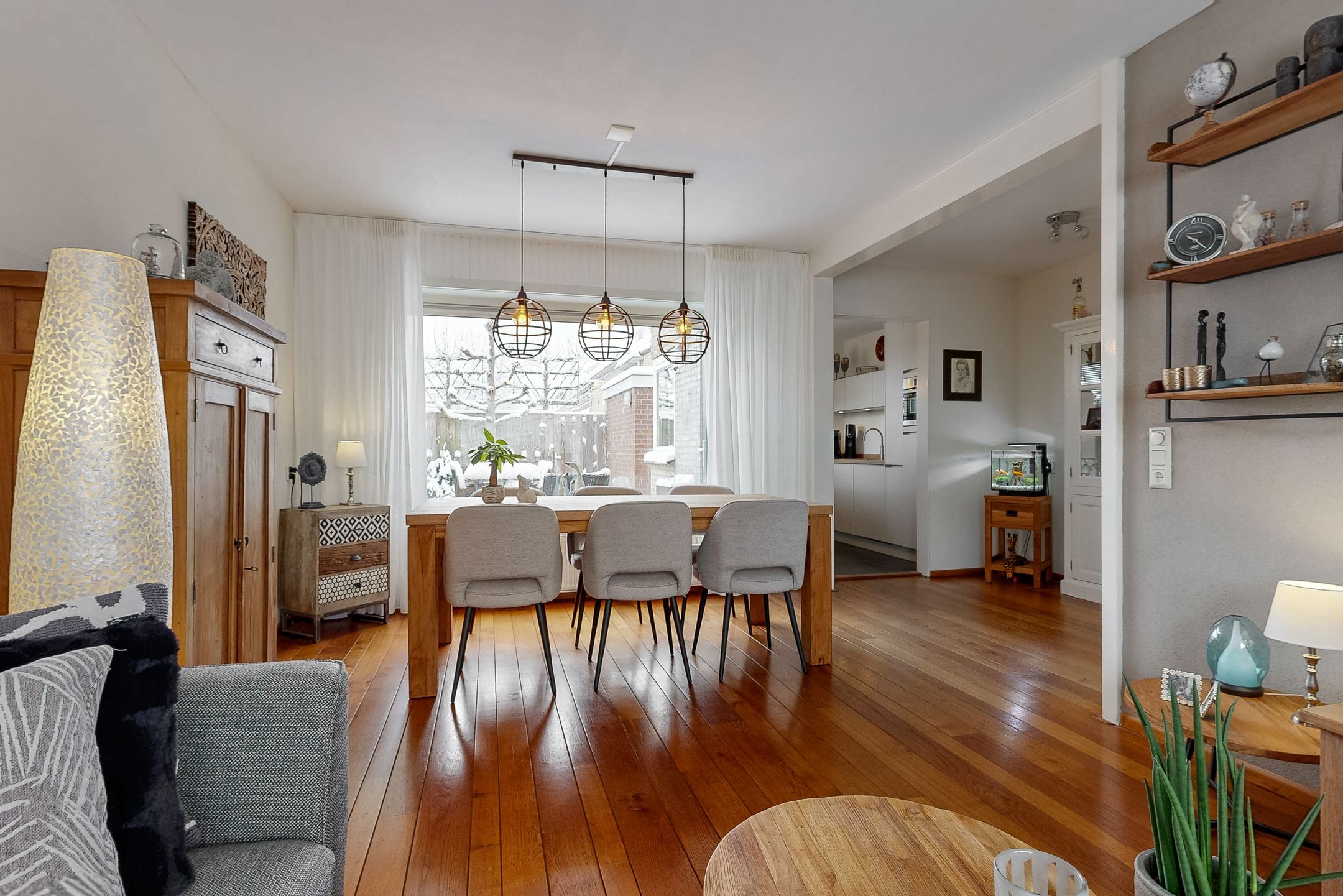 Photo 3 of Mendes da Costalaan 74