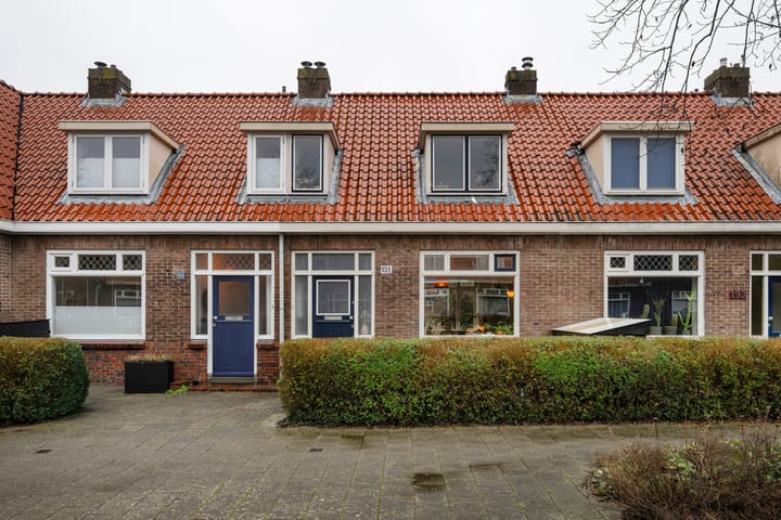 Foto 30 van Van Oosten de Bruijnstraat 191