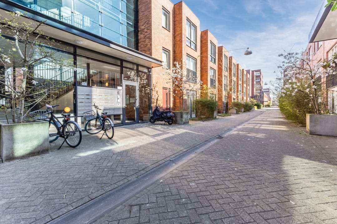 Foto 31 van Johan Hofmanstraat 219