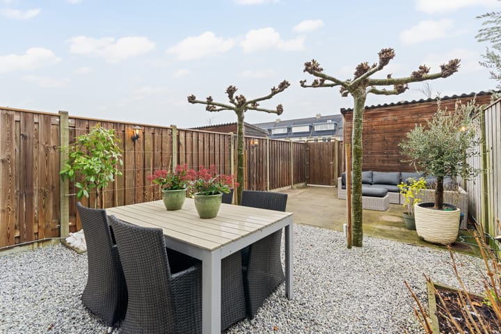 Foto 4 van Pioenroos 18