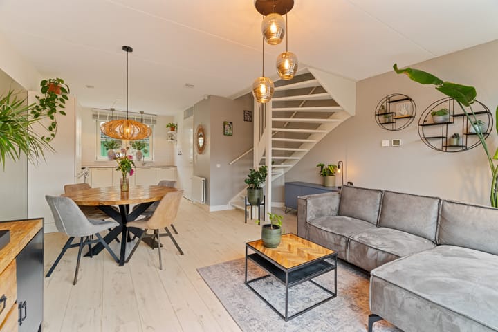 Foto 16 van Pioenroos 18