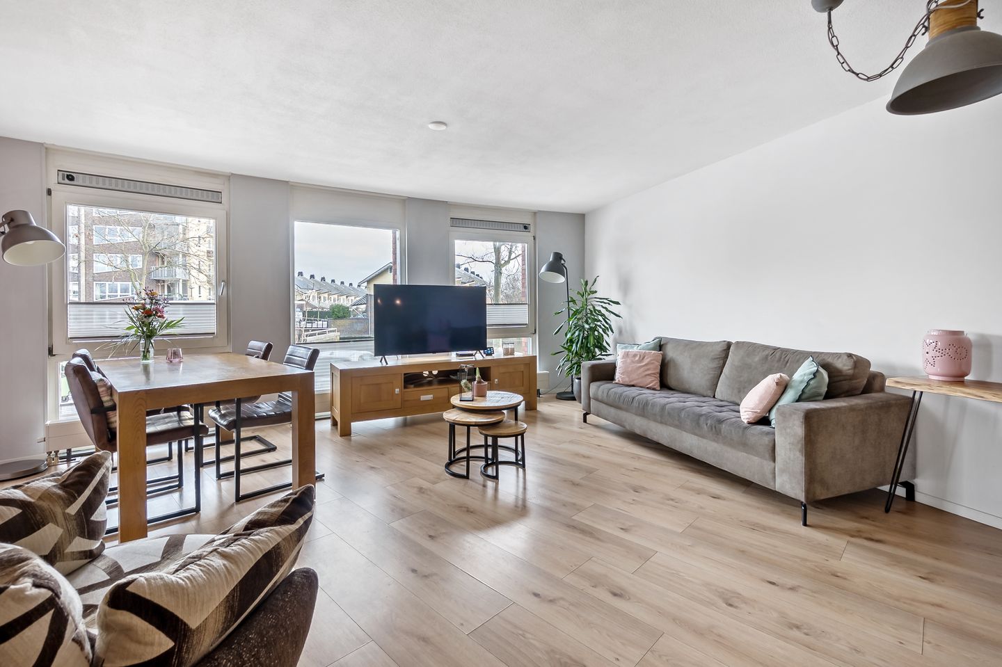 Foto 1 van Praagsingel 81