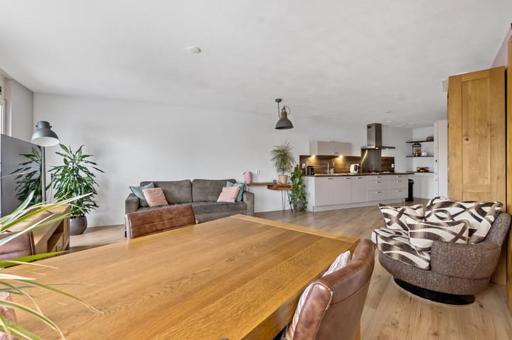 Foto 14 van Praagsingel 81