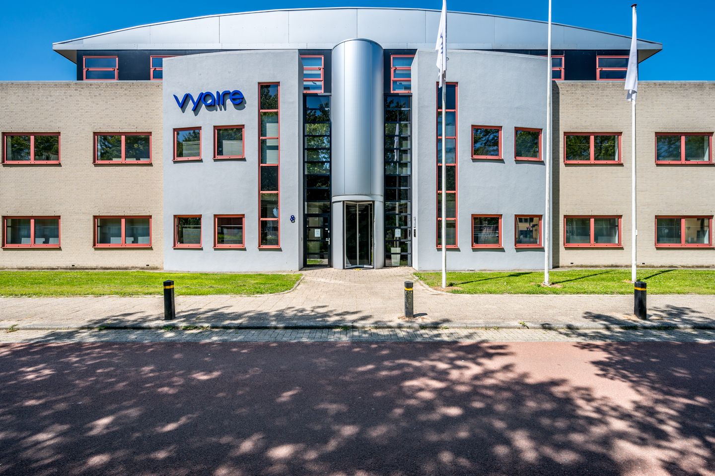 Bekijk foto 1 van De Molen 8-10