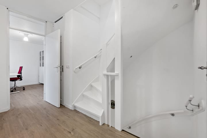 Foto 33 van Rogstraat 11