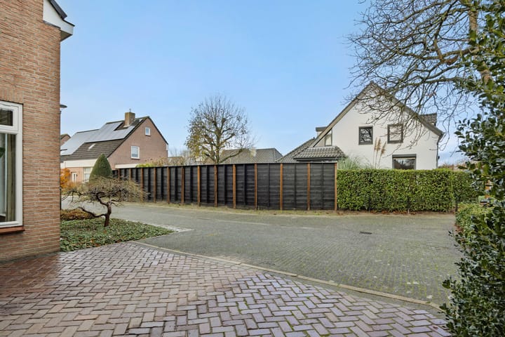 Foto 50 van Helster 8