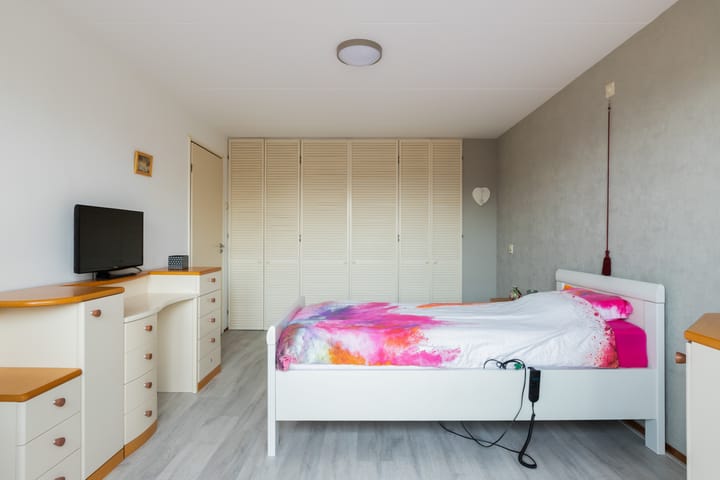 Foto 19 van Ribeslaan 7