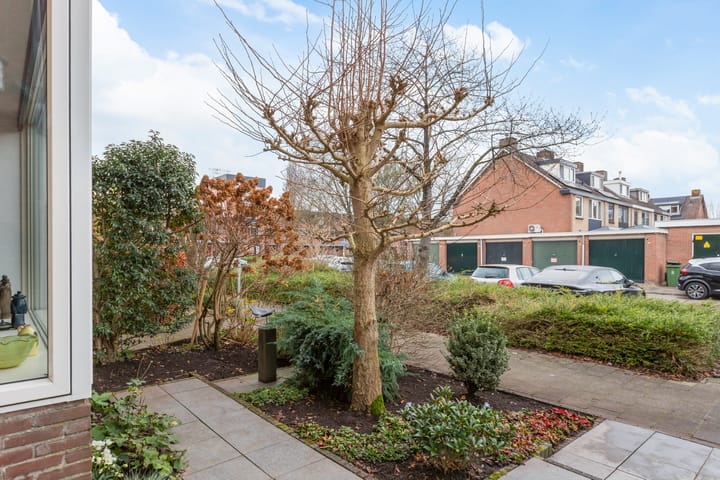 Foto 35 van Ribeslaan 7