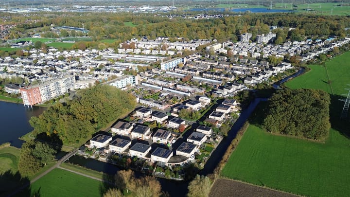 Foto 36 van Van Schaikstraat 5