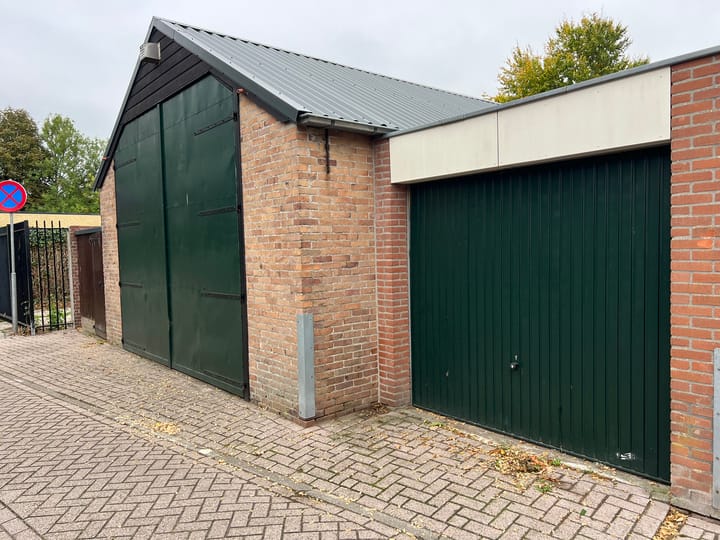 Photo 2 of Oderkerkpad 2-G1