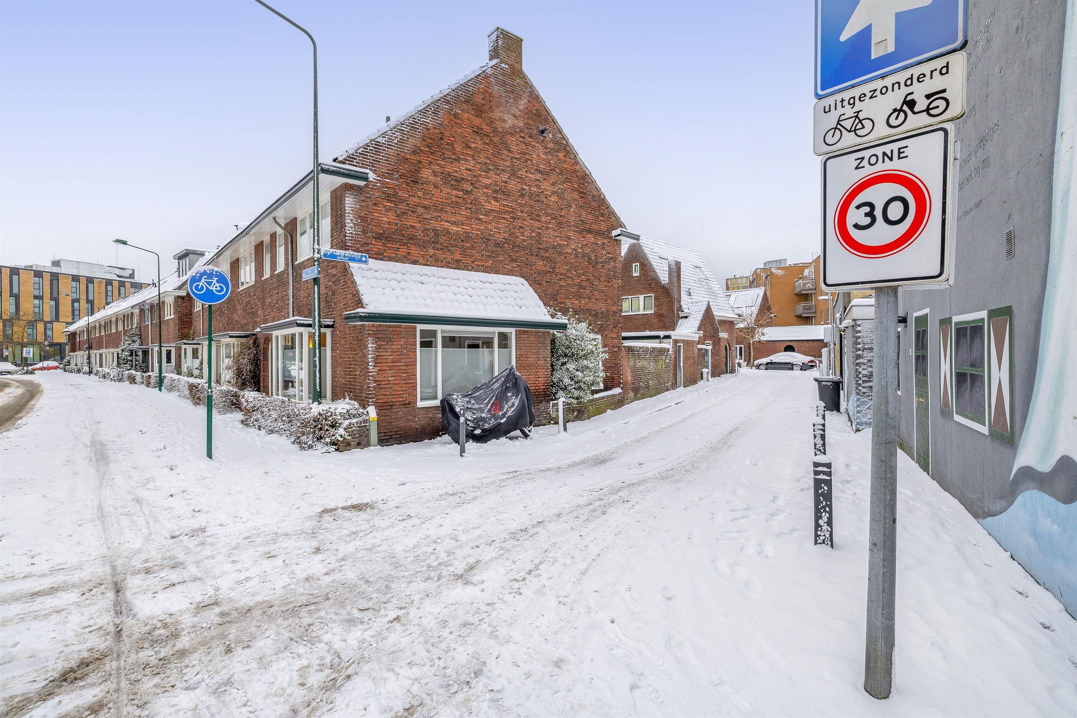 Foto 27 van Mgr. Van de Weteringstraat 28-A